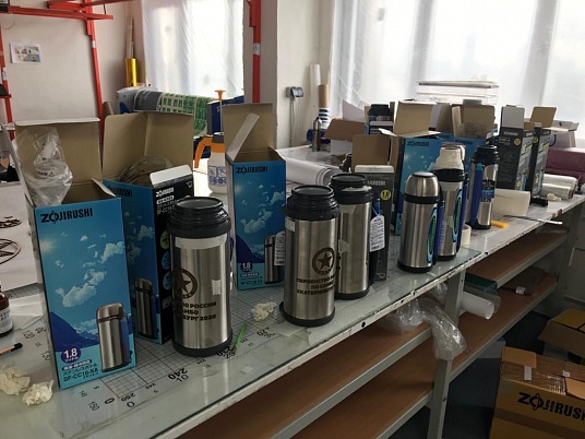 Гравировка на радиусных изделиях