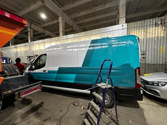 Брендирование Ford Transit
