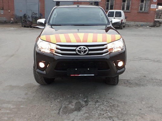 Оклейка машины сопровождения