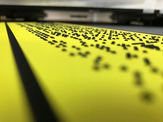 Таблички Брайля