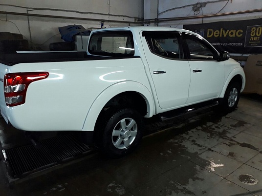 Реклама на авто компании UNDRWAR - защита от износа