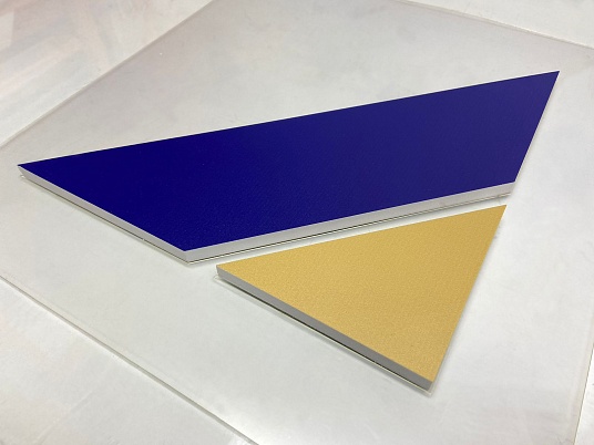 Интерьерная  вывеска (Буквы плоские)