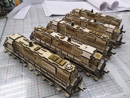 Игрушки из дерева